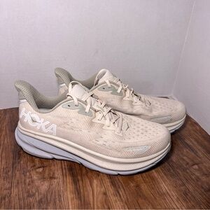 HOKA Clifton 9 Road-Running Shoes - Men's size 12D